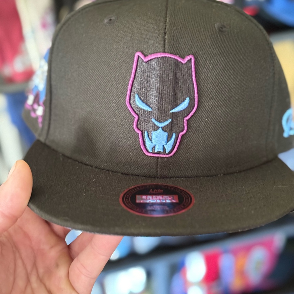 Black Panther 60th Anniversary Comic UV Snap